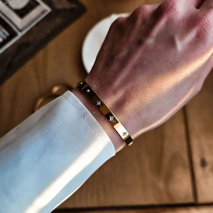 Minimalist Louise Zirconia Bracelet (18K Gold Plated)