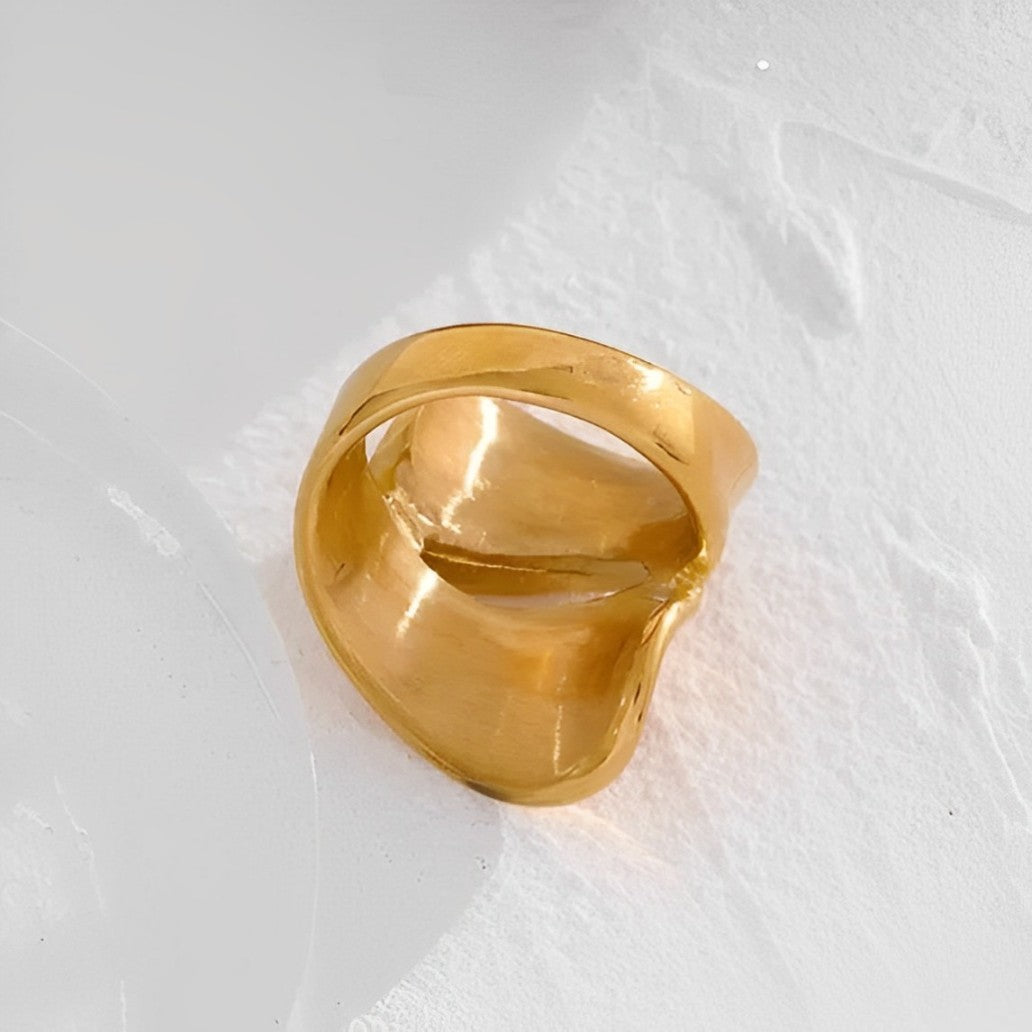 Voluta Elegance Ring (18K Gold Plated)