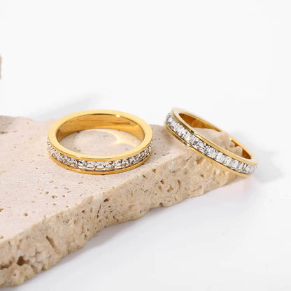 Zirconia-Set Ring (Gold Plated)