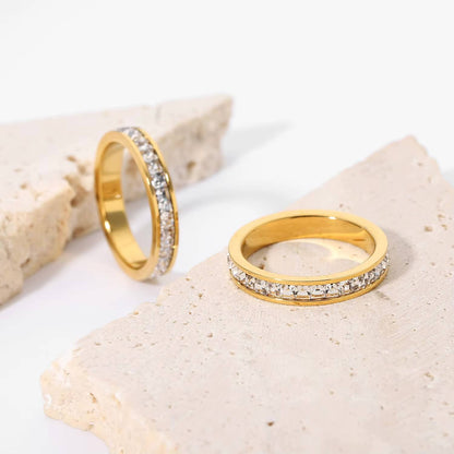Zirconia-Set Ring (Gold Plated)