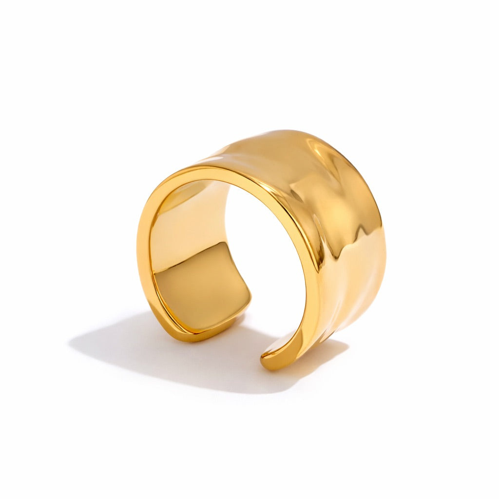 Sicilia Hammered Texture Adjustable Ring (18K Gold Plated)