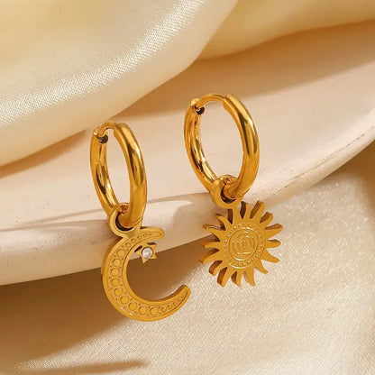 Aro Sun and Moon Earring (18K Gold Plated)
