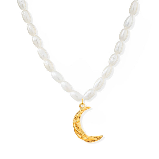 Pearls Reales with Pendant of Luna Necklace (18K Gold Plated)