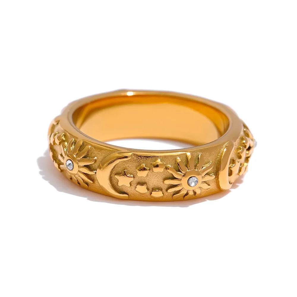 Set Celeste: Brazalete + Earring + Ring (18K Gold Plated)
