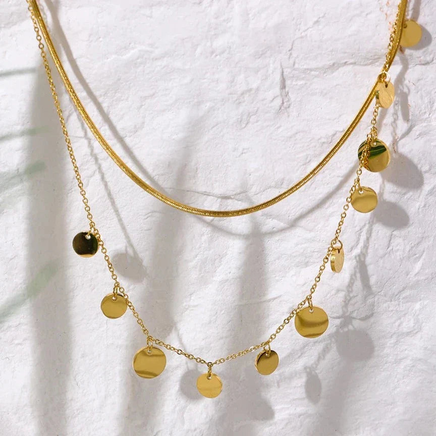 Mezcla of Necklace of Capas with Medals and Malla (18K Gold Plated)