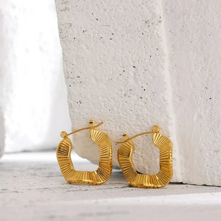 Aro Irregular Allegra Earring (18K Gold Plated)