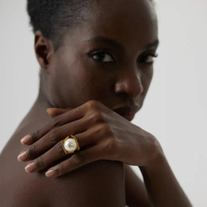 Pearl Paola Ring (18K Gold Plated)