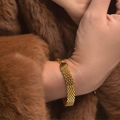 Malla Elegant Bracelet (Gold Plated)