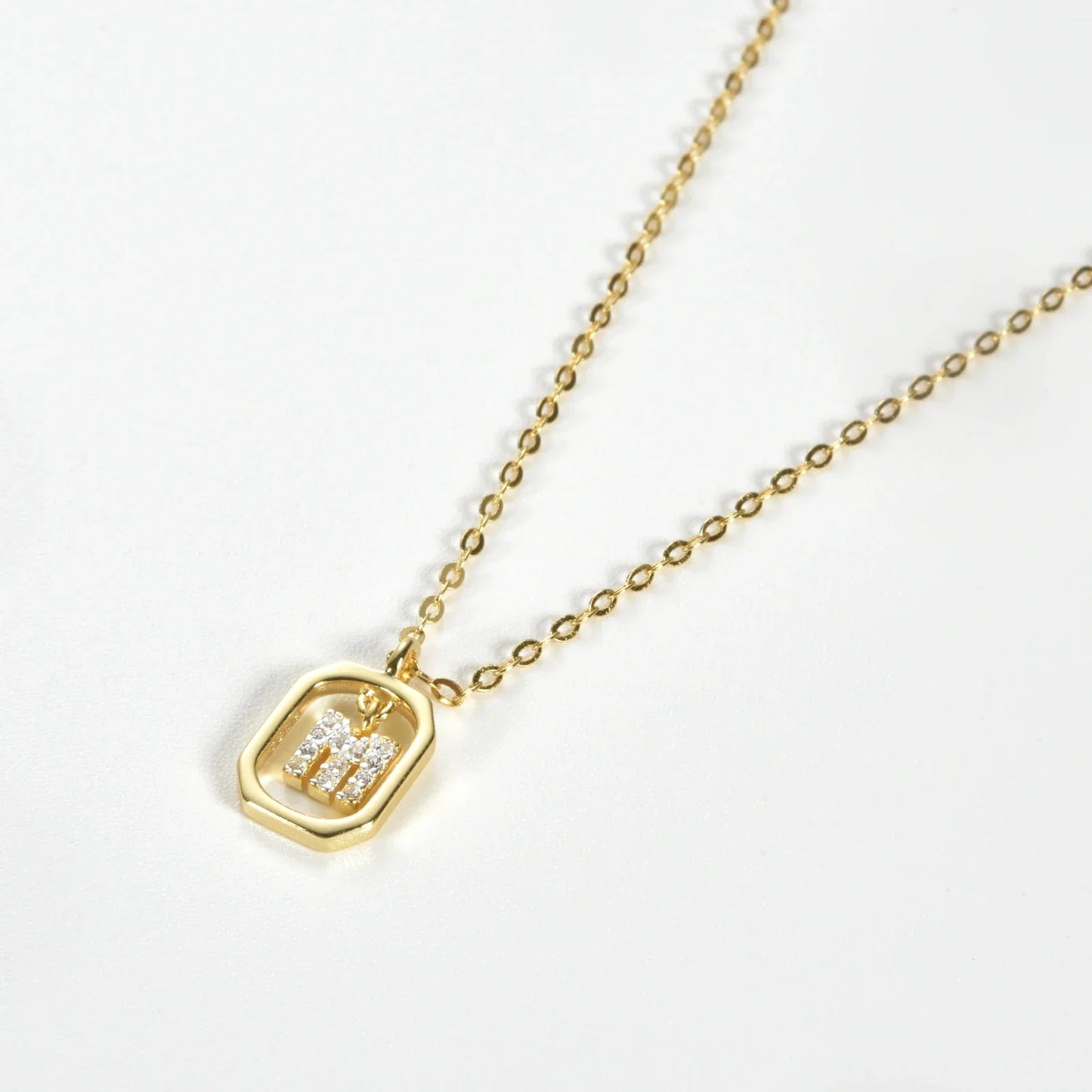 Iniciales with Zirconia Necklace (18K Gold Plated)
