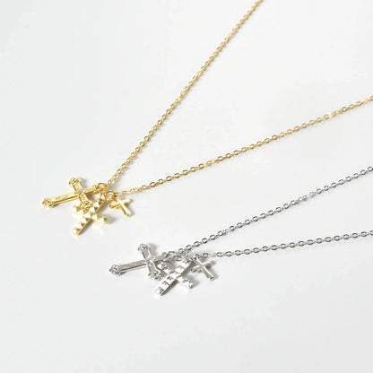 Cross Triple Circonias Necklace (18K Gold Plated)