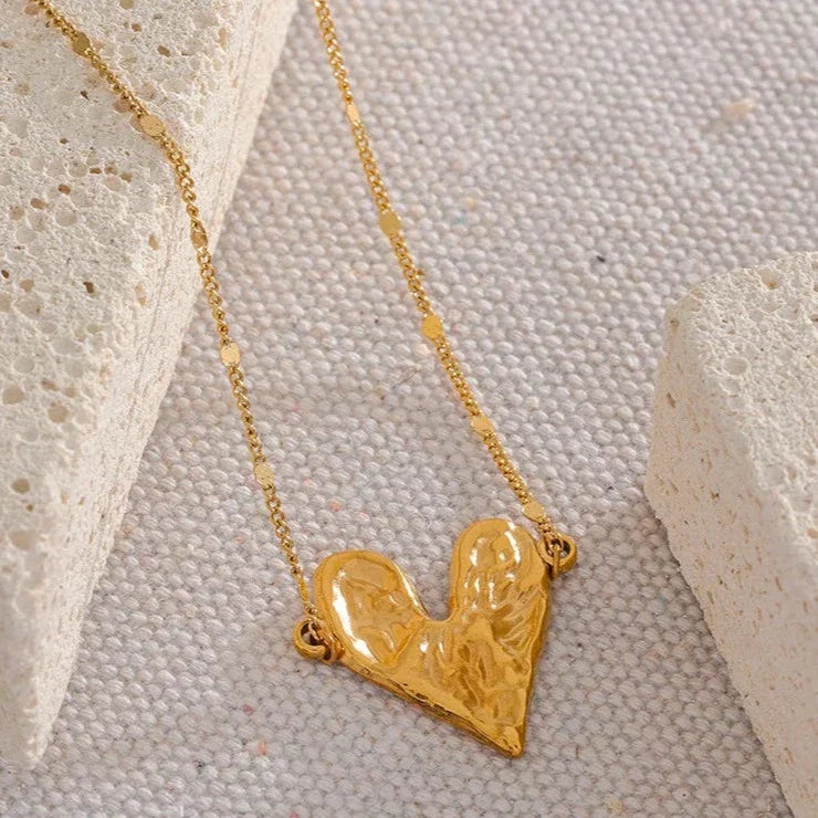 Heart with Hammered Texture Necklace (18K Gold Plated)