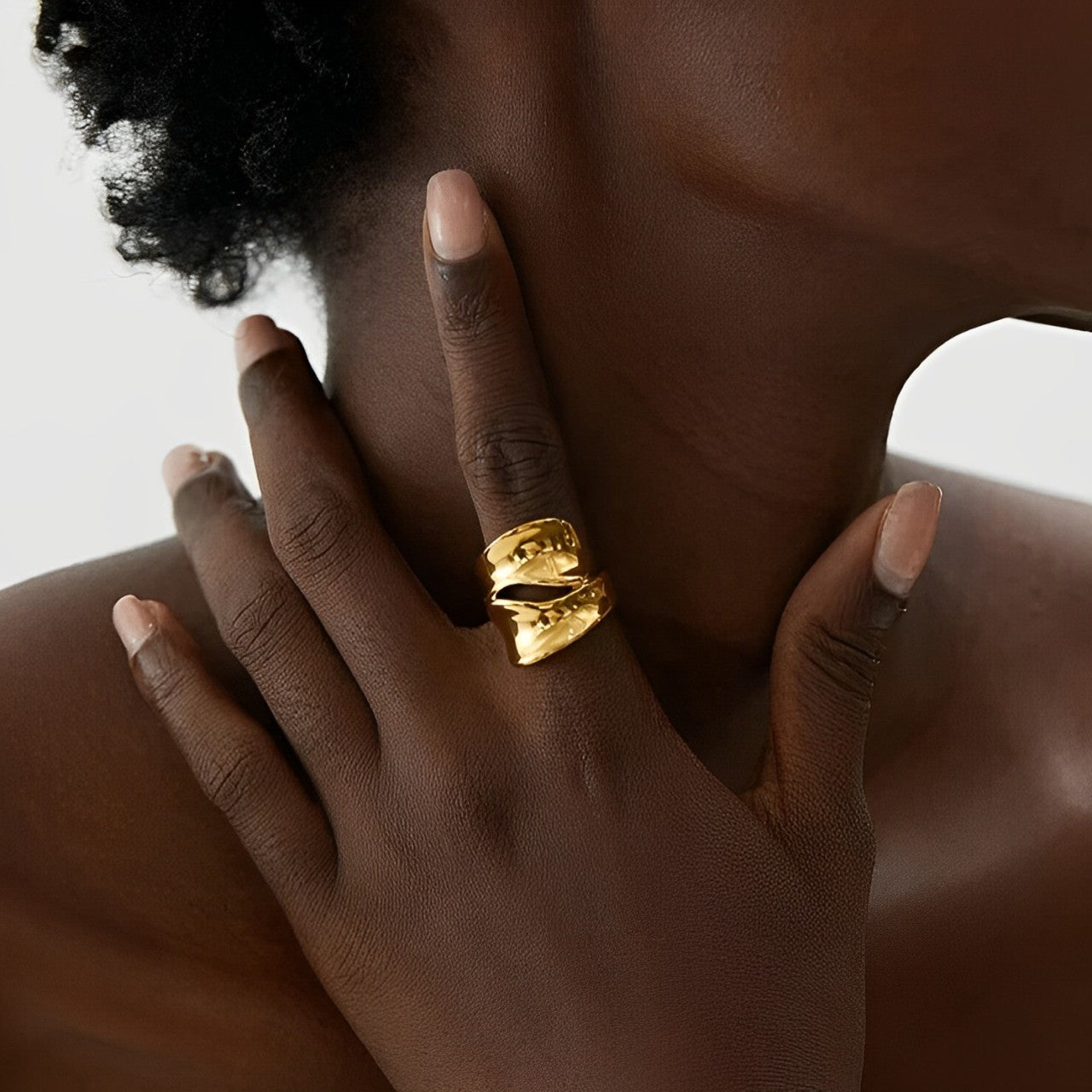 Voluta Elegance Ring (18K Gold Plated)