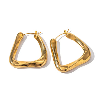 Aro Torcido Triangular Giorgia Earring (18K Gold Plated)
