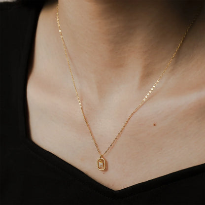 Iniciales with Zirconia Necklace (18K Gold Plated)
