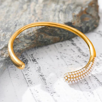 Set Spike Pearl: Bracelet + Earring + Ring (18K Gold Plated)