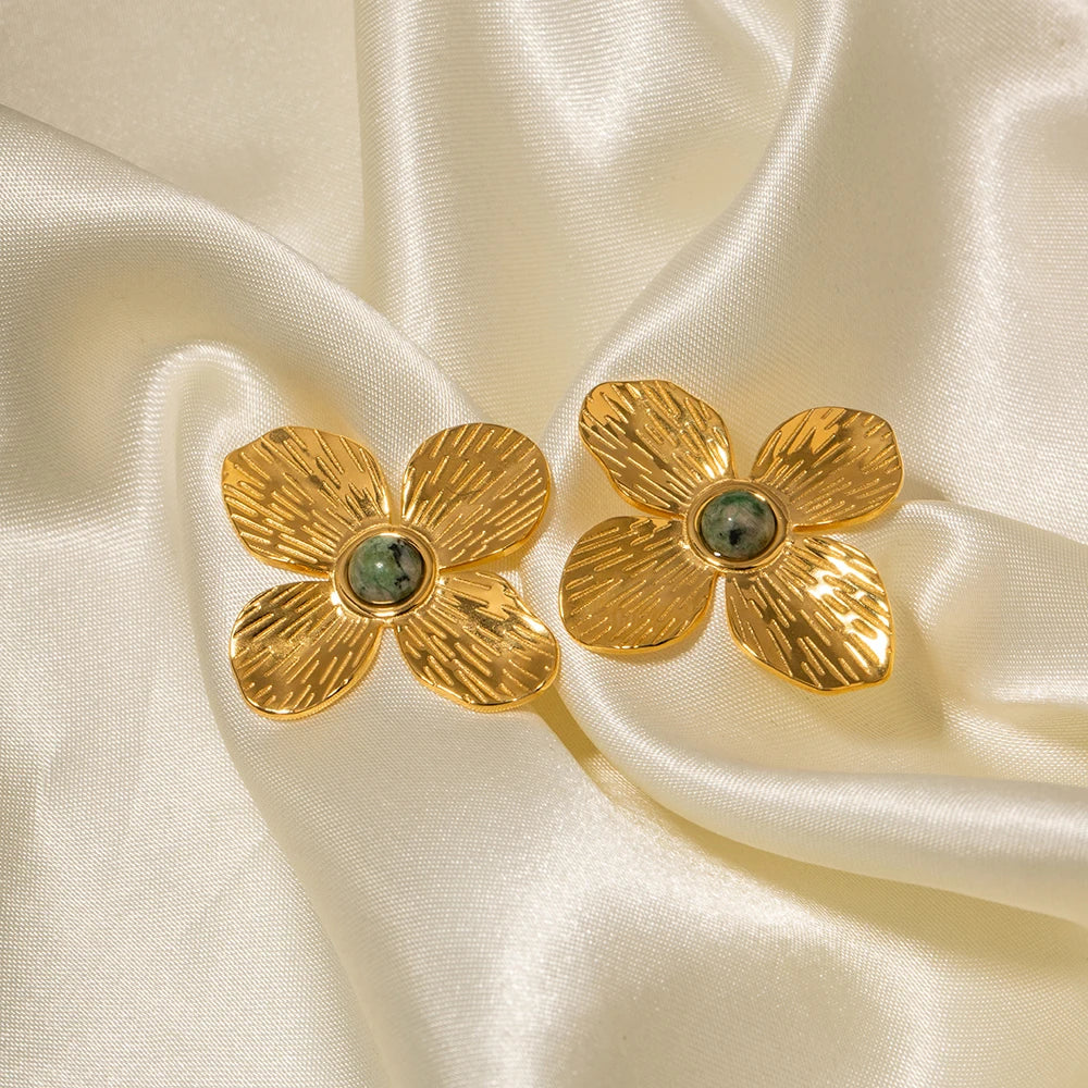 Flower of Emerald Earring (18K Gold Plated)