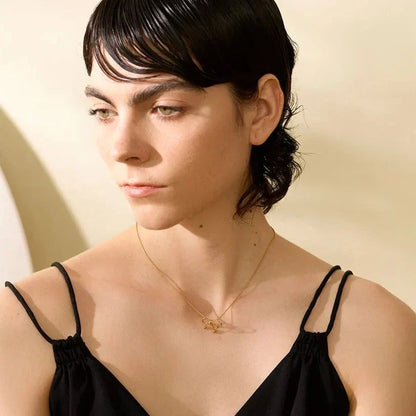 Bow Necklace (18K Gold Plated)