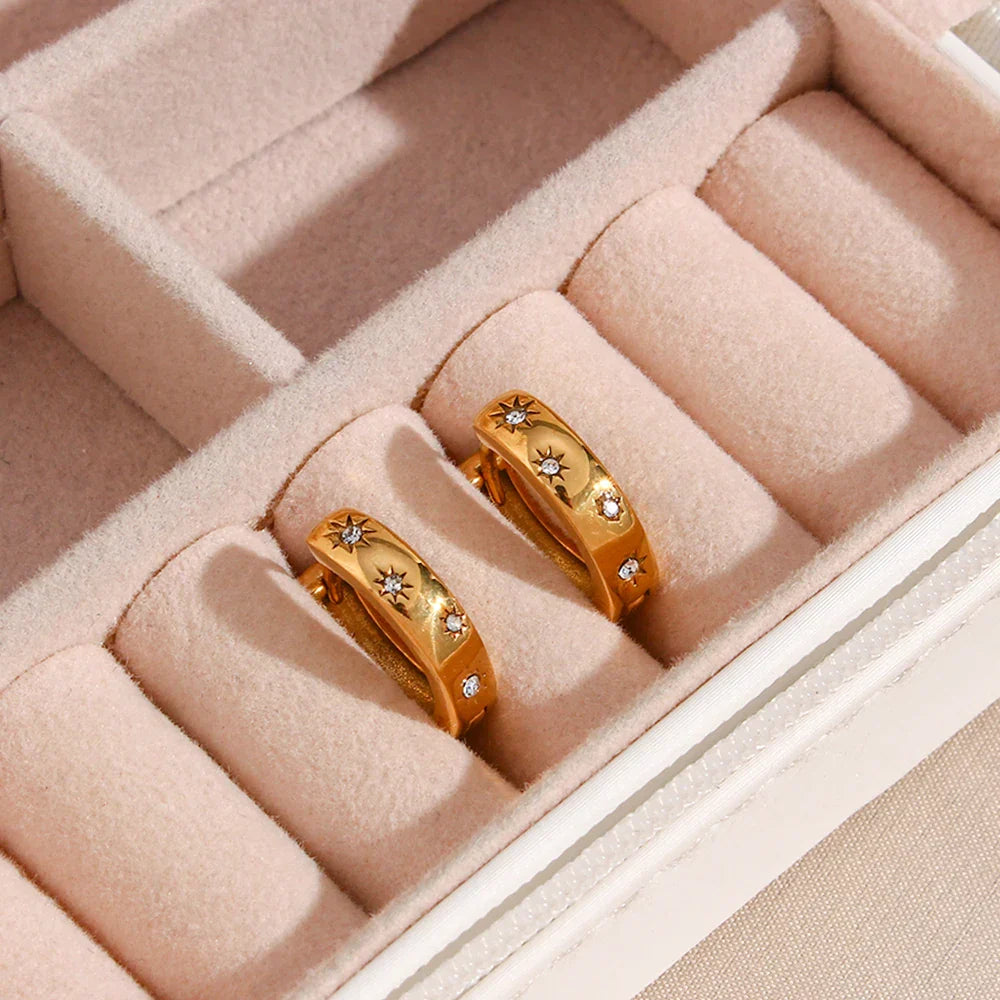 Stella Zirconia Earring (18K Gold Plated)