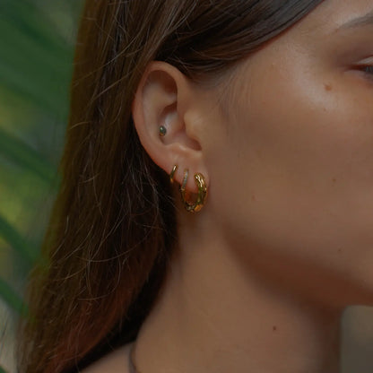 Aro Orgánico Texturizado Earring (Gold Plated)