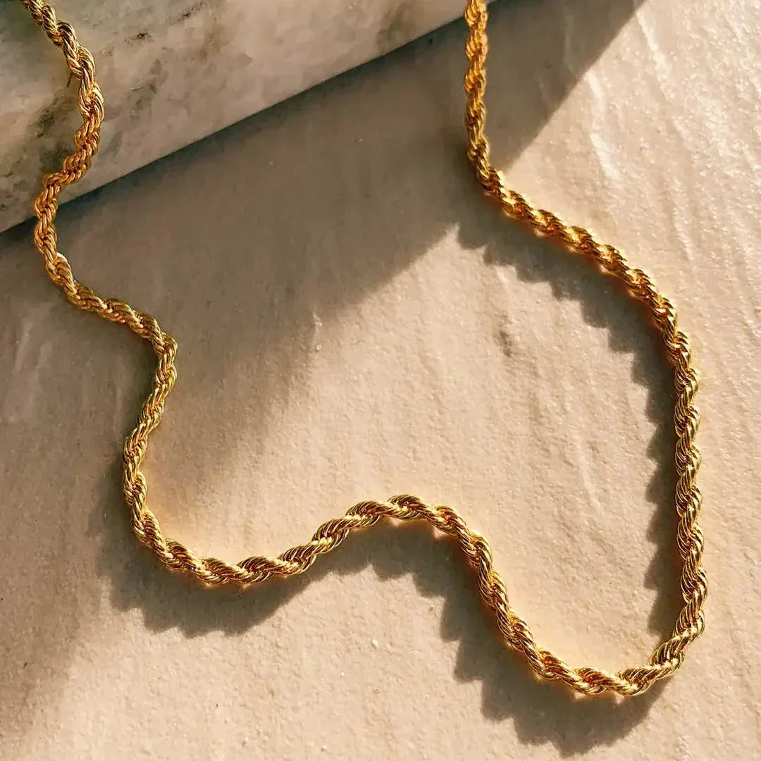 Cuerda Necklace (Gold Plated)
