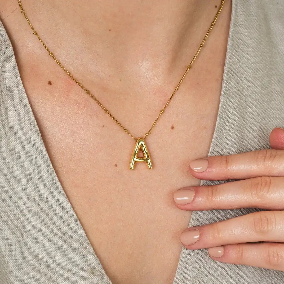 Letra Inicial Bubble Necklace (Gold Plated)