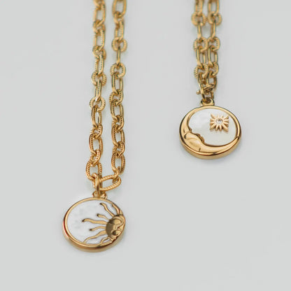 Marsella Sun and Moon Necklace (Baño in Gold 18K)
