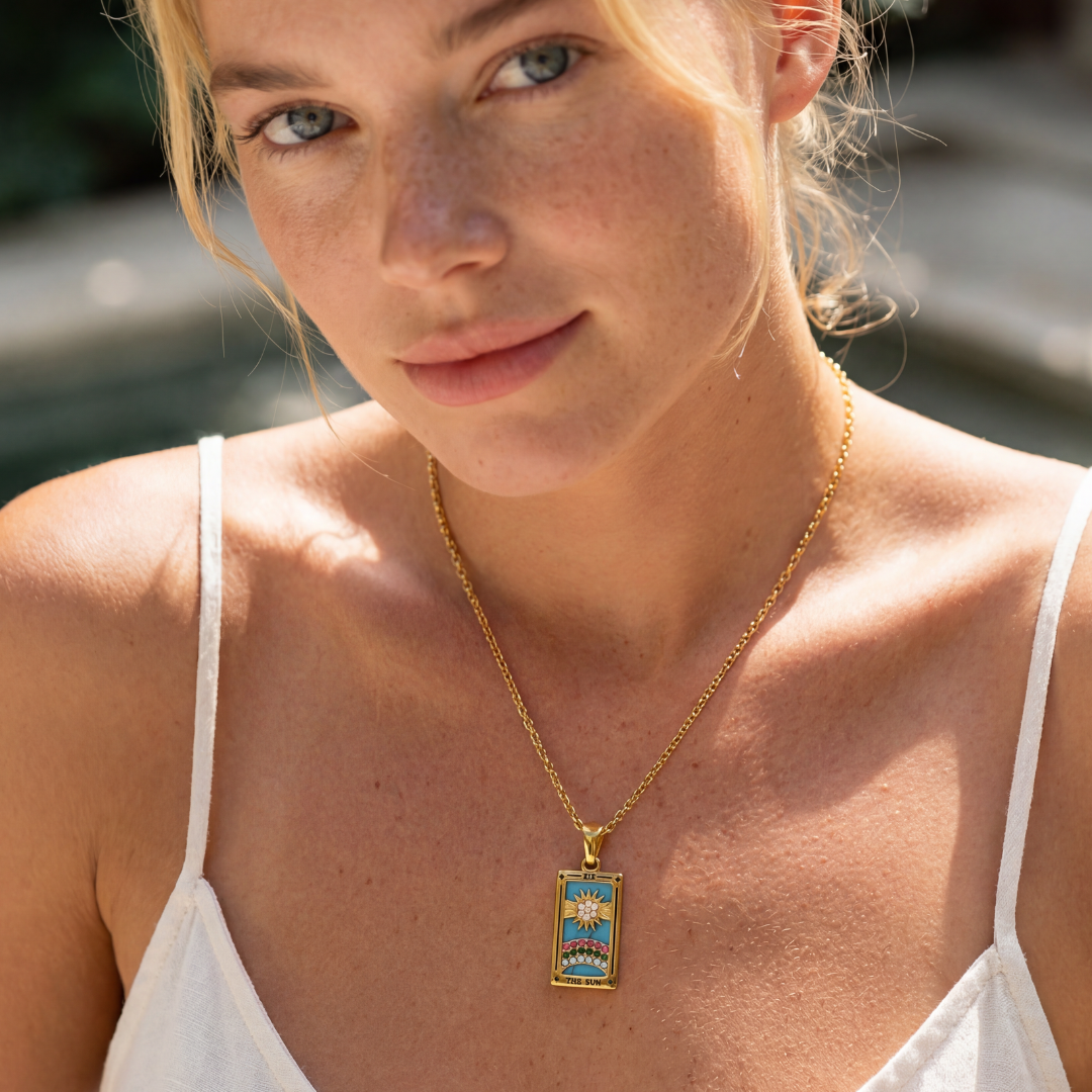 Collection Tarot - Necklaces with Pendants of the Cartas (18K Gold Plated)